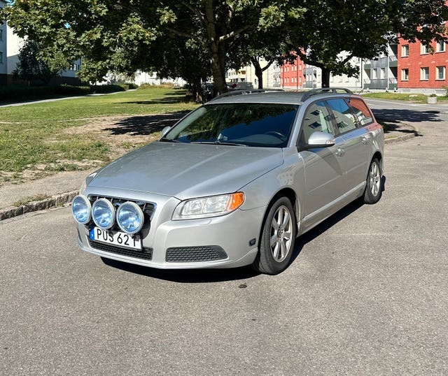 Volvo V70 2011