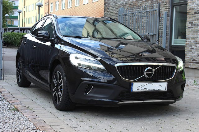 Volvo V40 Cross Country 2017