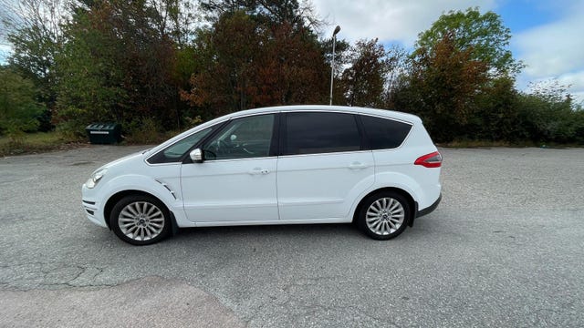 Ford S-MAX 2014