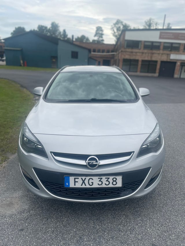 Opel Astra 2015
