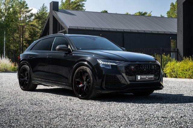 Audi RS Q8 2024