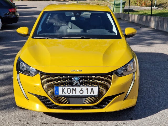 Peugeot e-208 2021