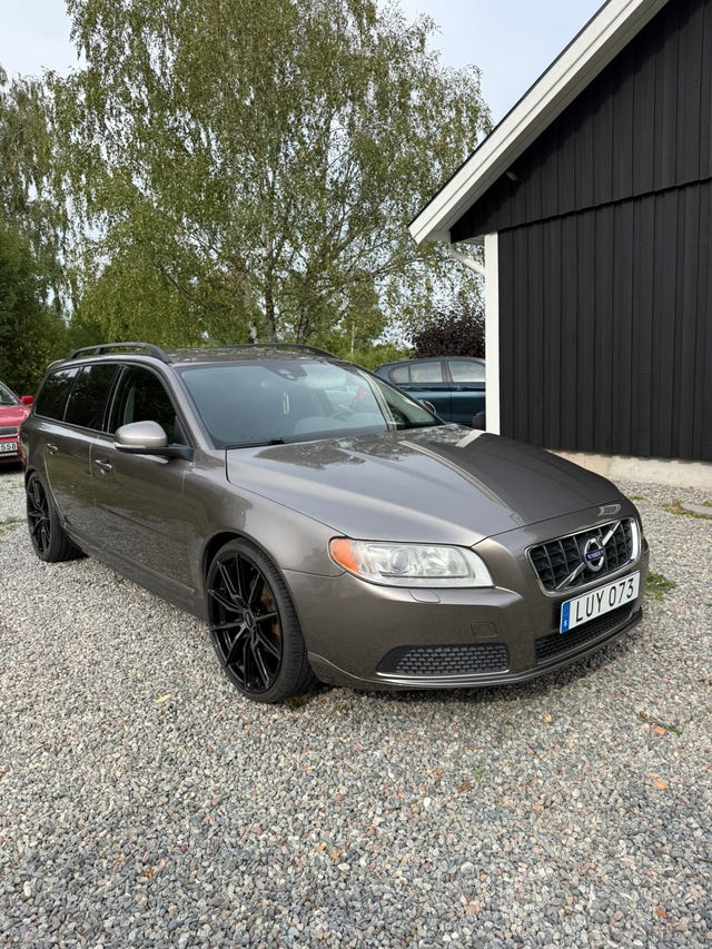 Volvo V70 2012