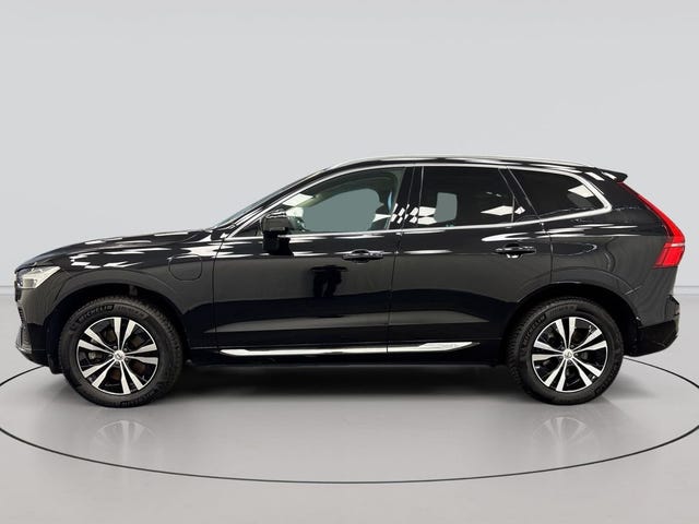 Volvo XC60 2023 – bild 2