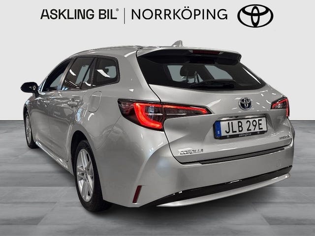 Toyota Corolla 2019 – bild 3