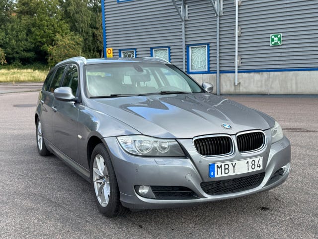 BMW 318i 2012