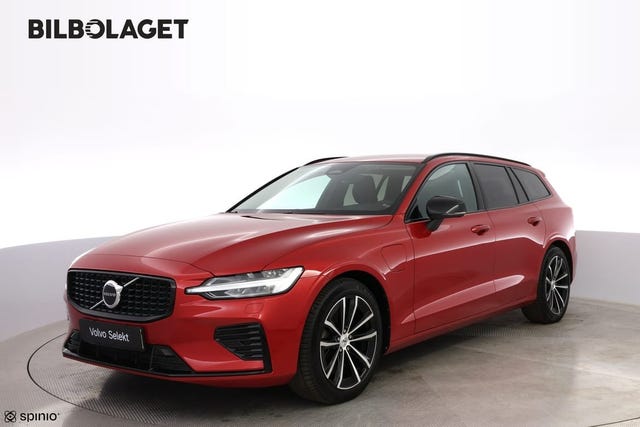 Volvo V60 2025