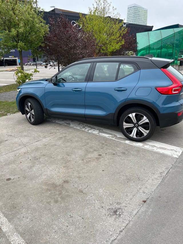Volvo XC40 2023