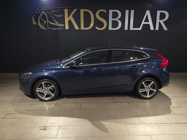 Volvo V40 2015