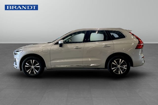 Volvo XC60 2024 – bild 2