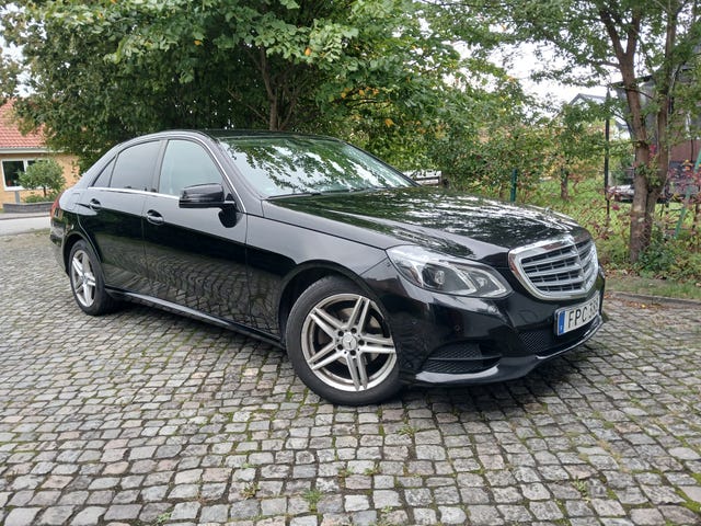 Mercedes-Benz E220 2015