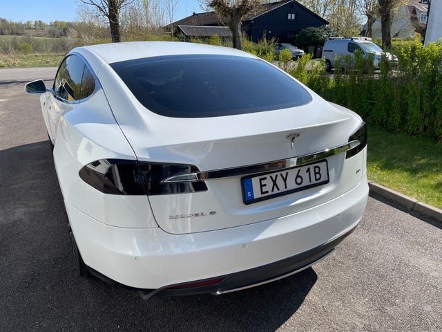Tesla Model S 2013