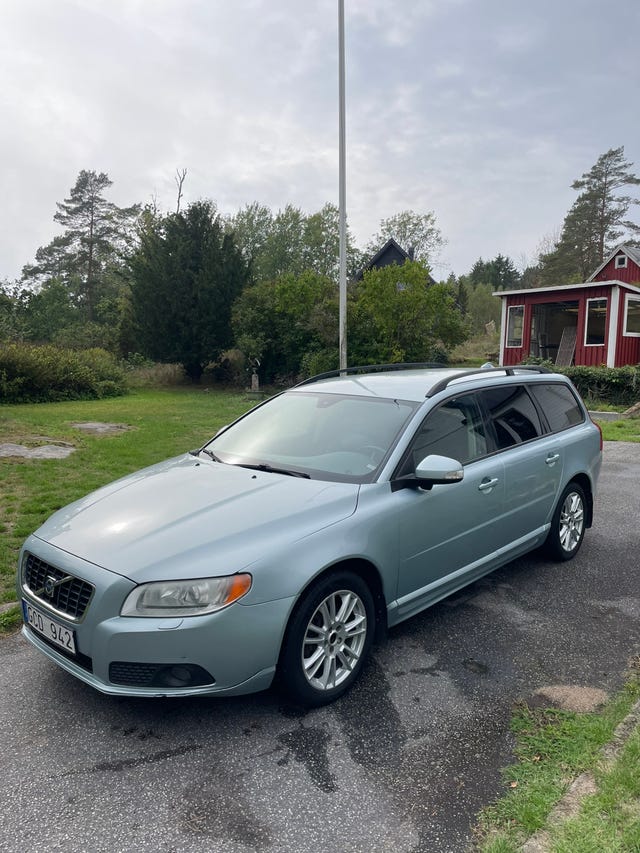 Volvo V70 2008