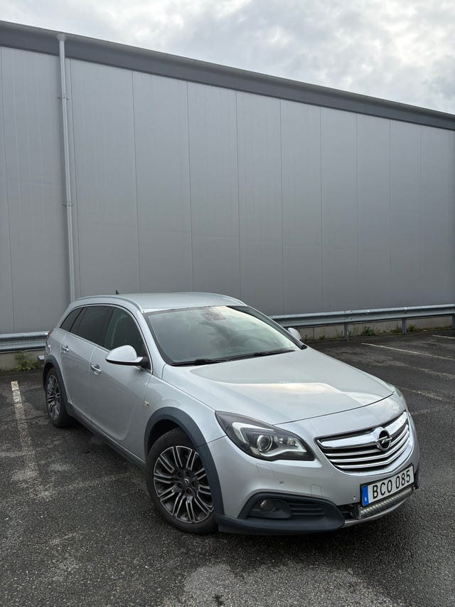 Opel Insignia Country Tourer 2014