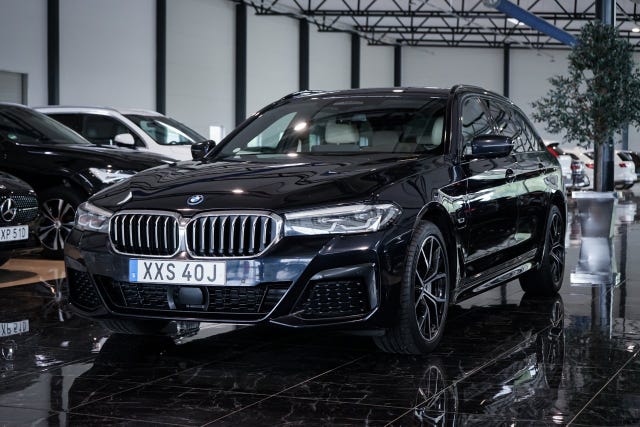 BMW 530e 2022