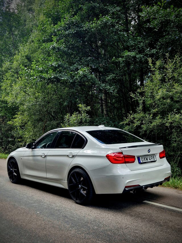 BMW 318d 2016