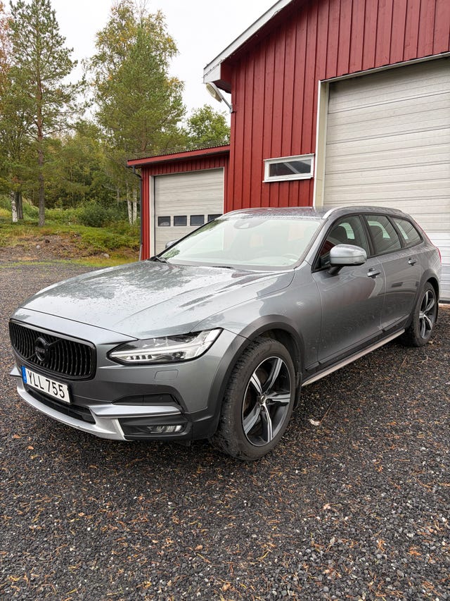 Volvo V90 Cross Country 2017