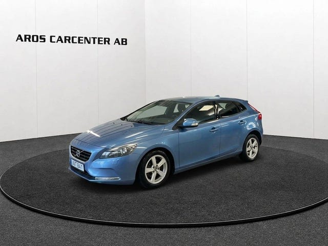Volvo V40 2015