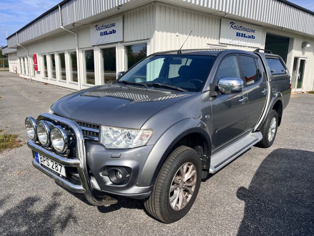Mitsubishi L200 2015
