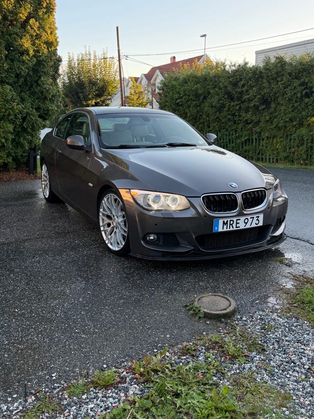BMW 325i 2011