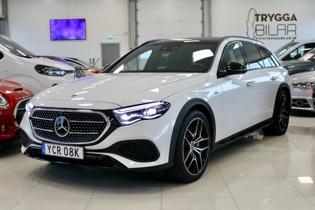 Mercedes-Benz E300 de 2025