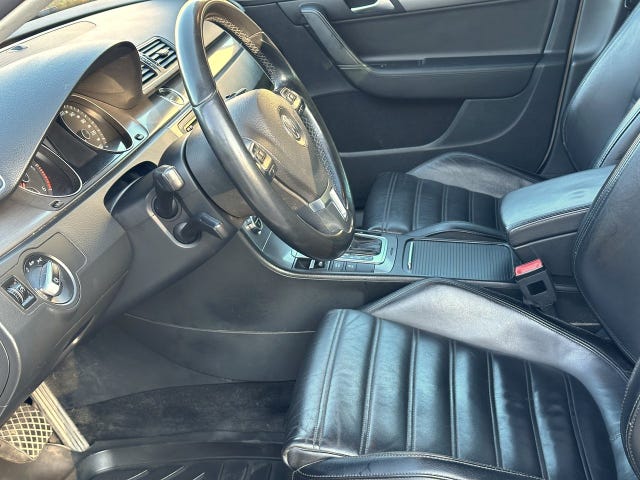 Volkswagen Passat — bild 13 av 14