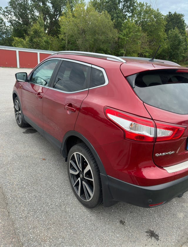 Nissan Qashqai 2016 – bild 2