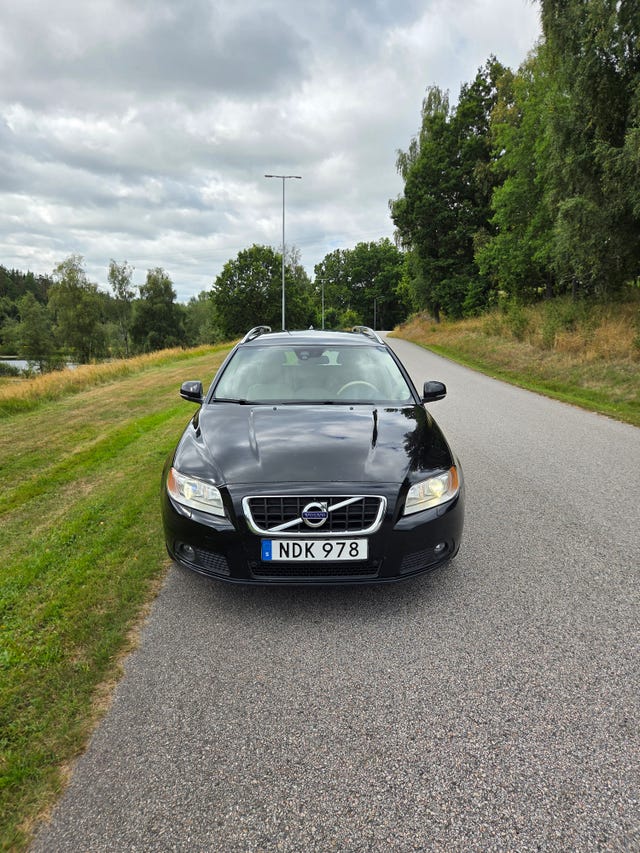 Volvo V70 2013