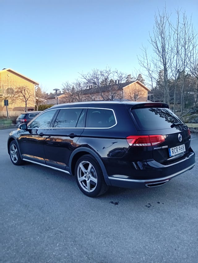 Volkswagen Passat Alltrack 2016 – bild 3