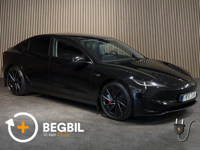 Tesla Model 3 2024