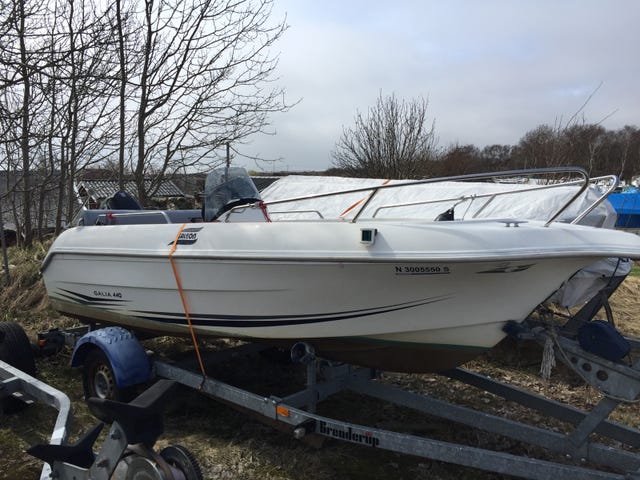 Galia 440 med Evinrude 50hk