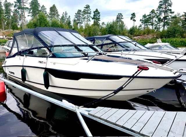 Flipper 760 DC (25 fot) med Mercury Verado V6