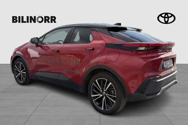 Toyota C-HR 2025 – bild 2