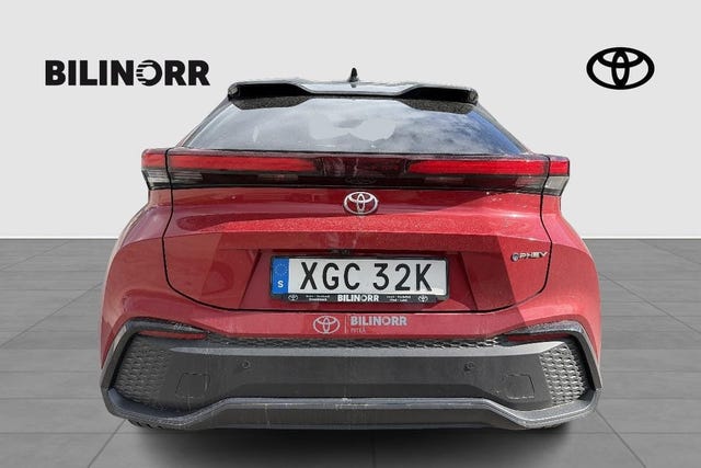 Toyota C-HR 2025 – bild 4