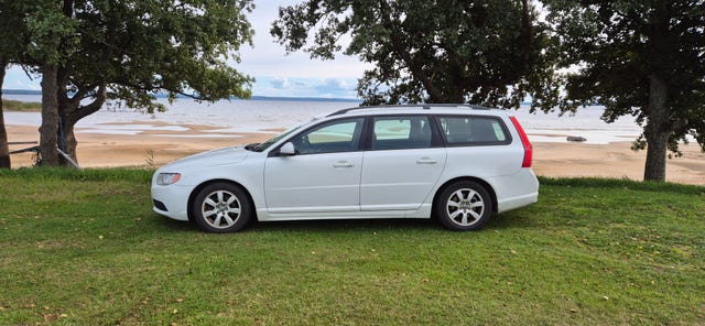 Volvo V70 2013