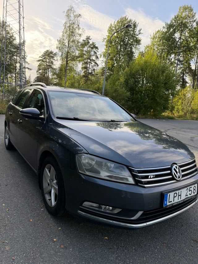 Volkswagen Passat 2011
