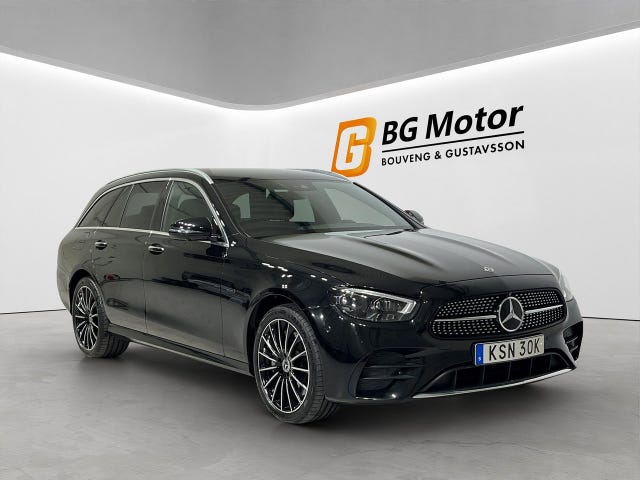 Mercedes-Benz E300 2021