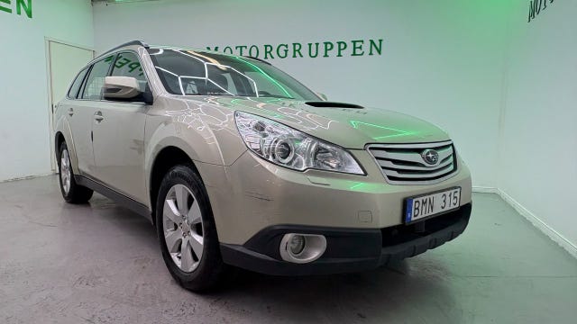 Subaru Outback 2011