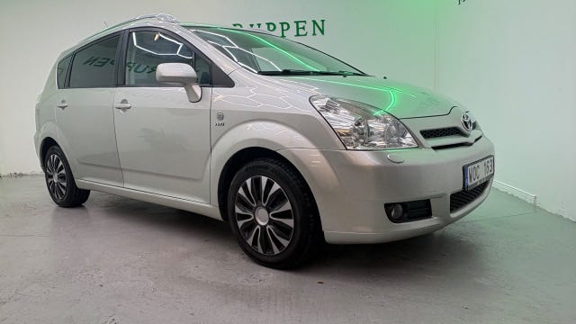 Toyota Corolla Verso 2005