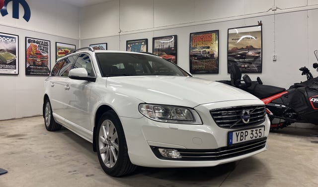Volvo V70 2016