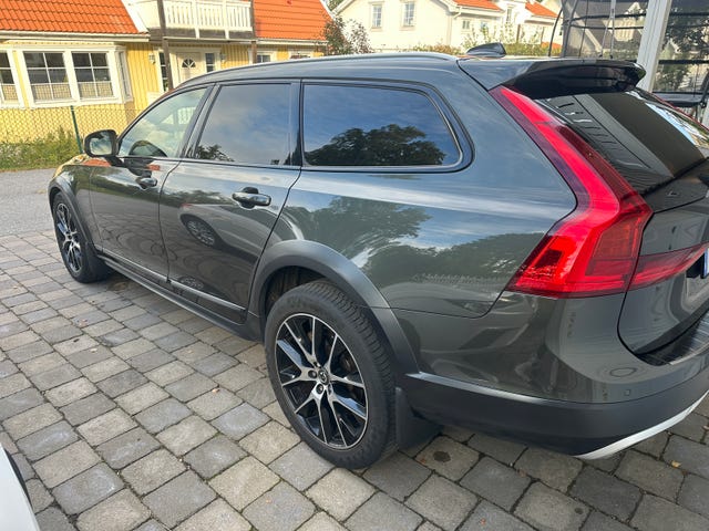Volvo V90 Cross Country 2018
