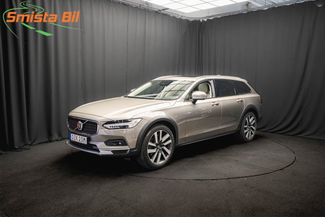 Volvo V90 Cross Country 2022
