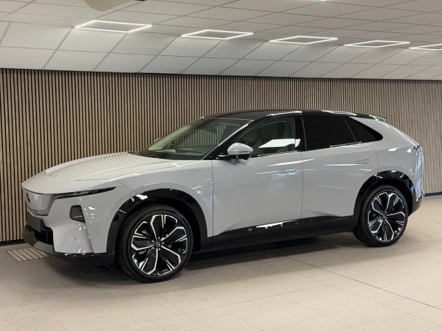 Mazda CX-6e 2026