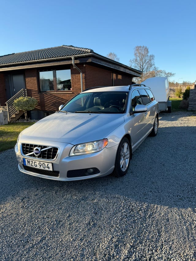 Volvo V70 2013