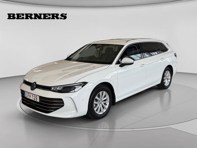 Volkswagen Passat 2025