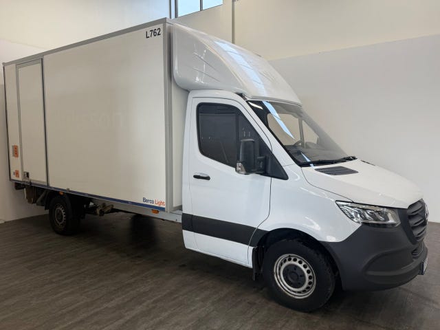 Mercedes-Benz Sprinter 317 2023