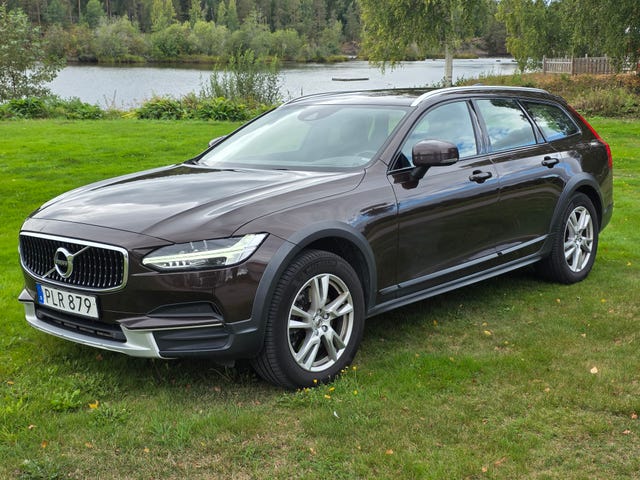 Volvo V90 Cross Country 2018