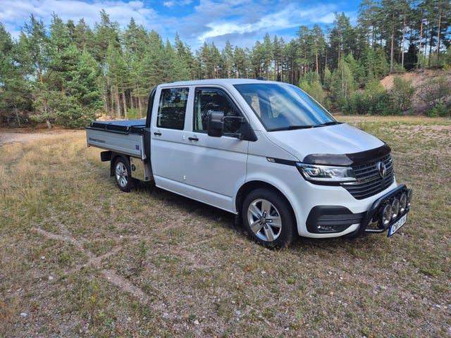 Volkswagen Transporter 2024