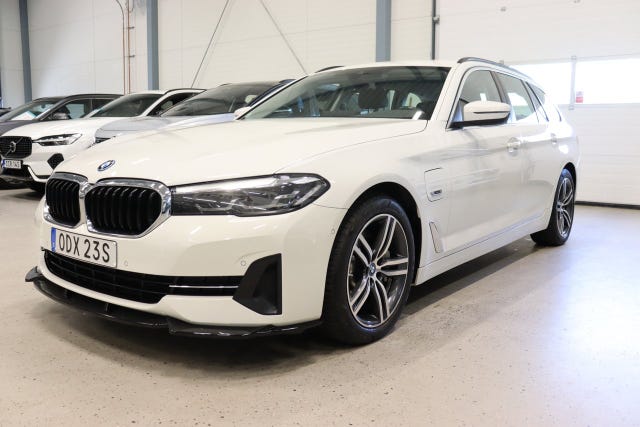 BMW 530e 2023