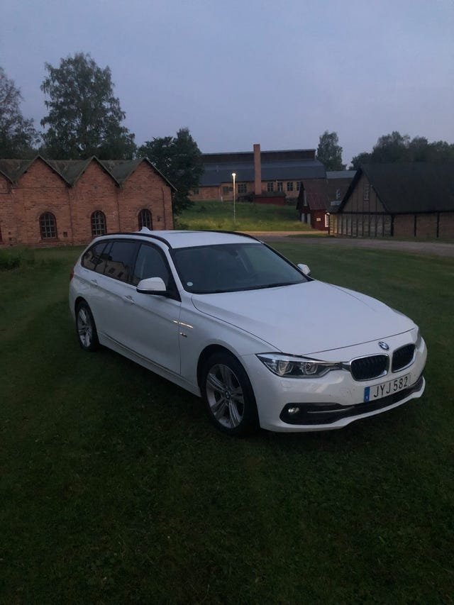 BMW 320d 2016 – bild 2